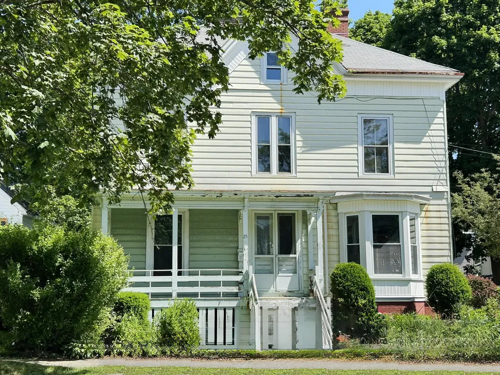 25 Pleasant Avenue Portland ME 04103