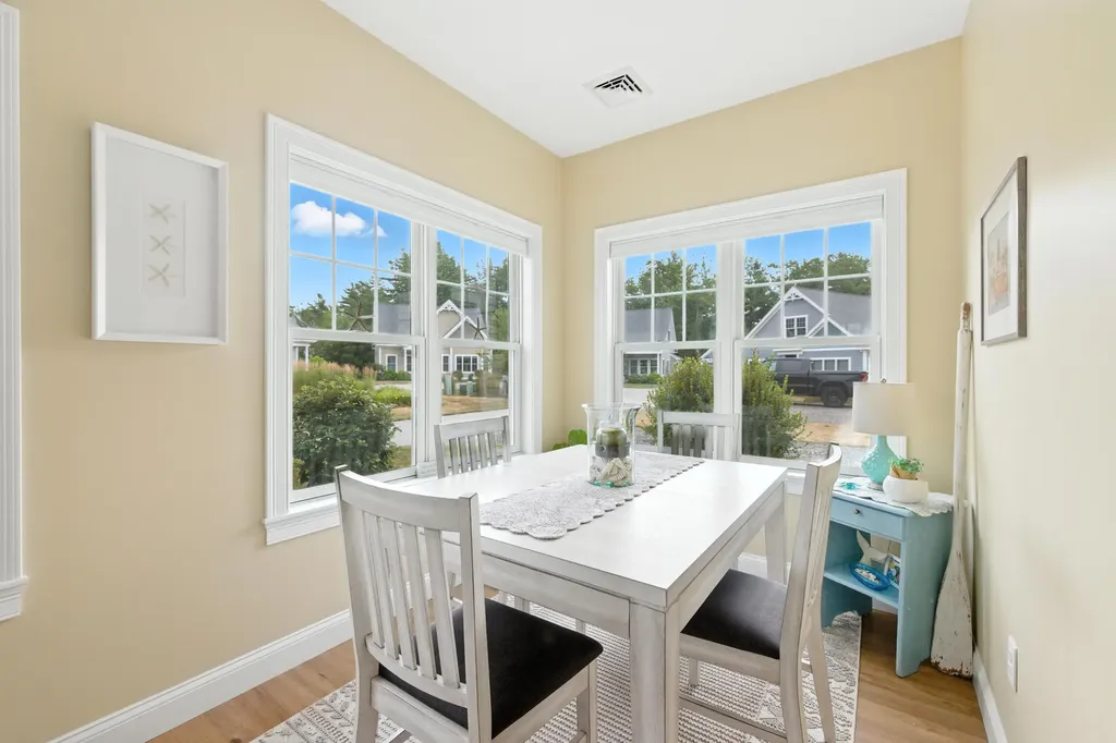 12 Sunrise Lane Arundel ME 04046