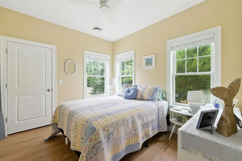 12 Sunrise Lane Arundel ME 04046