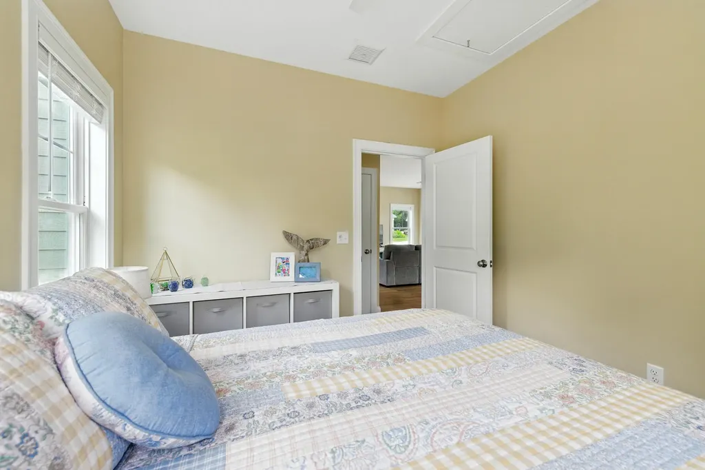 12 Sunrise Lane Arundel ME 04046