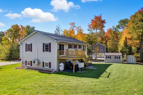 31 Jay's Way Hampden ME 04444