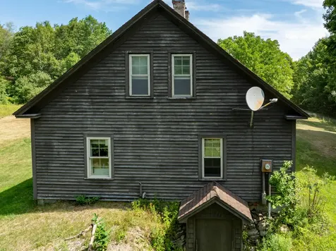 337 Hatch Road Jackson ME 04921