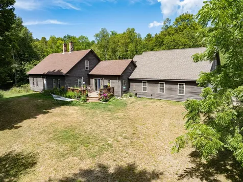 337 Hatch Road Jackson ME 04921