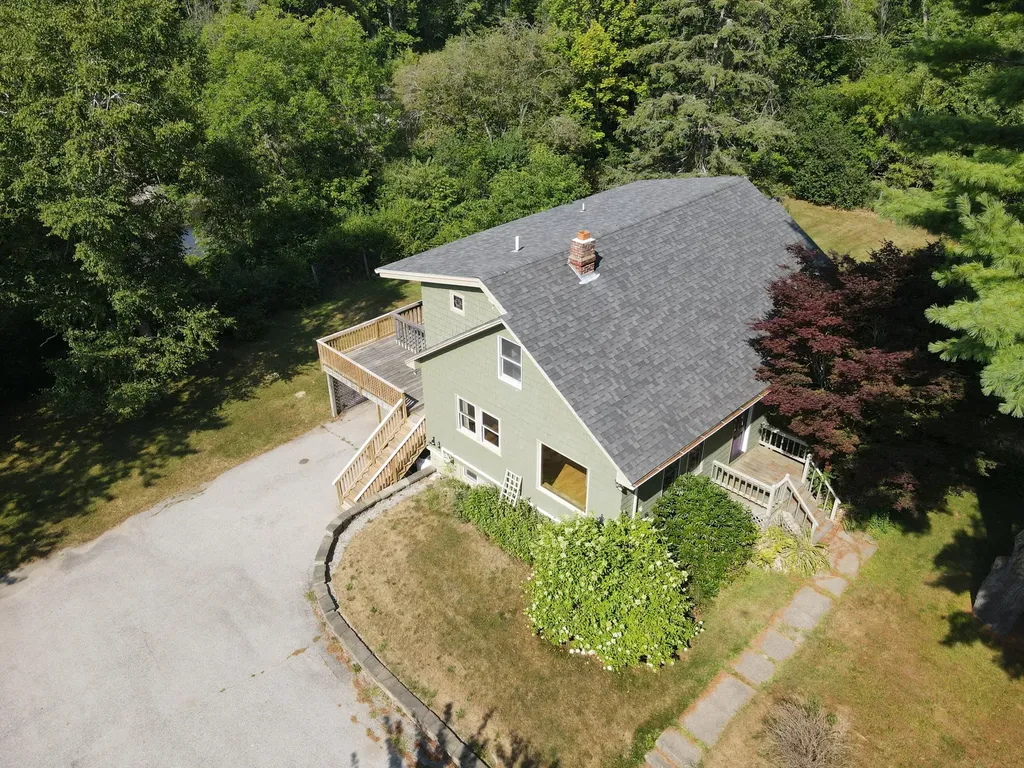 468 Valley Avenue Bangor ME 04401