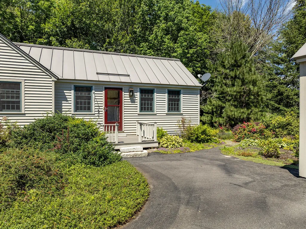 34 Curtis Avenue Camden ME 04843