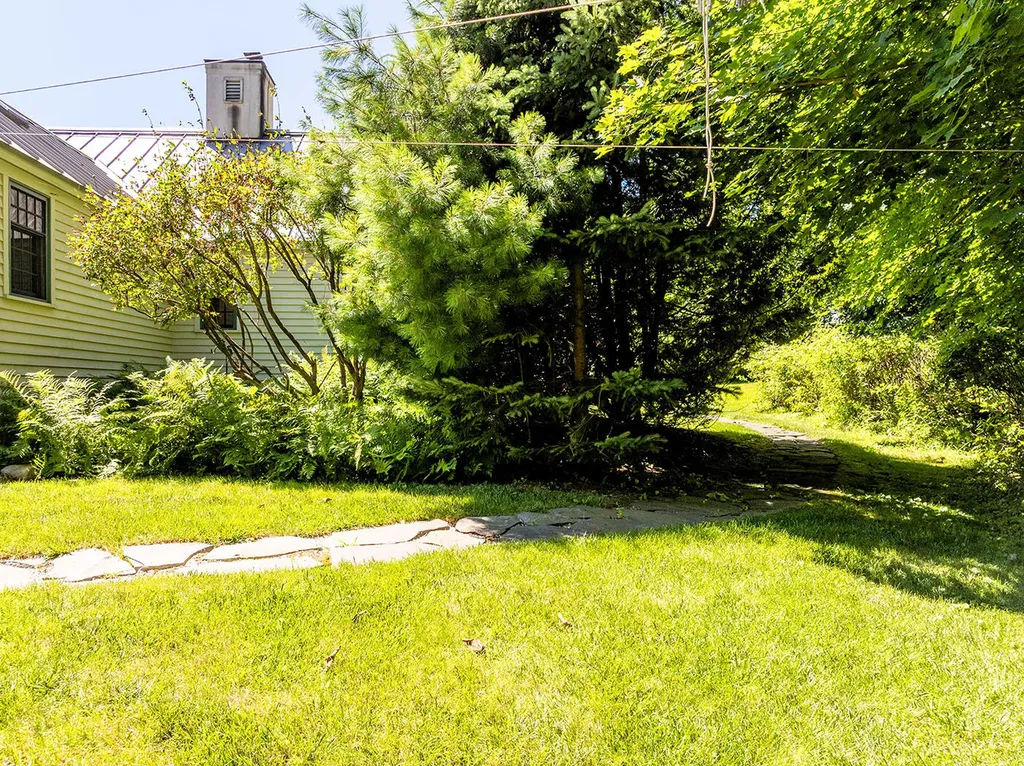 34 Curtis Avenue Camden ME 04843