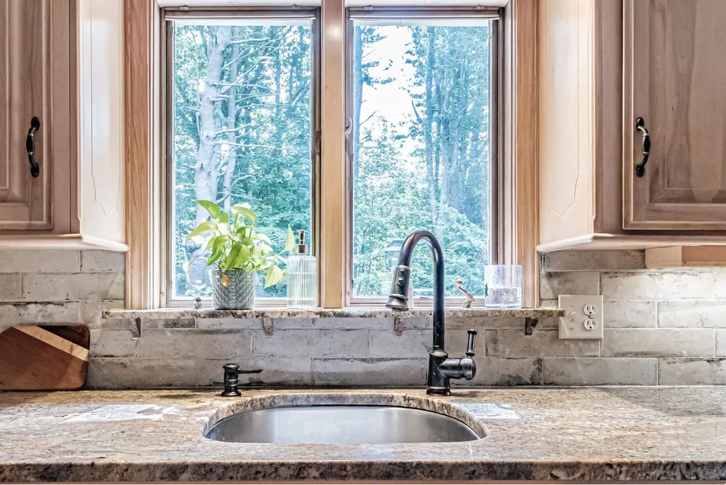 13 Glenhaven Circle W Saco ME 04072