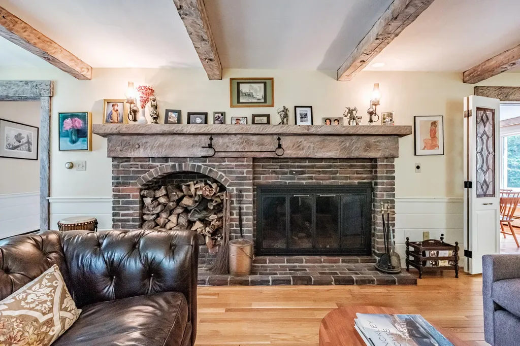 13 Glenhaven Circle W Saco ME 04072