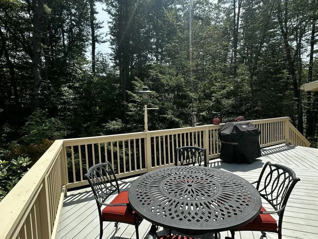 13 Glenhaven Circle W Saco ME 04072