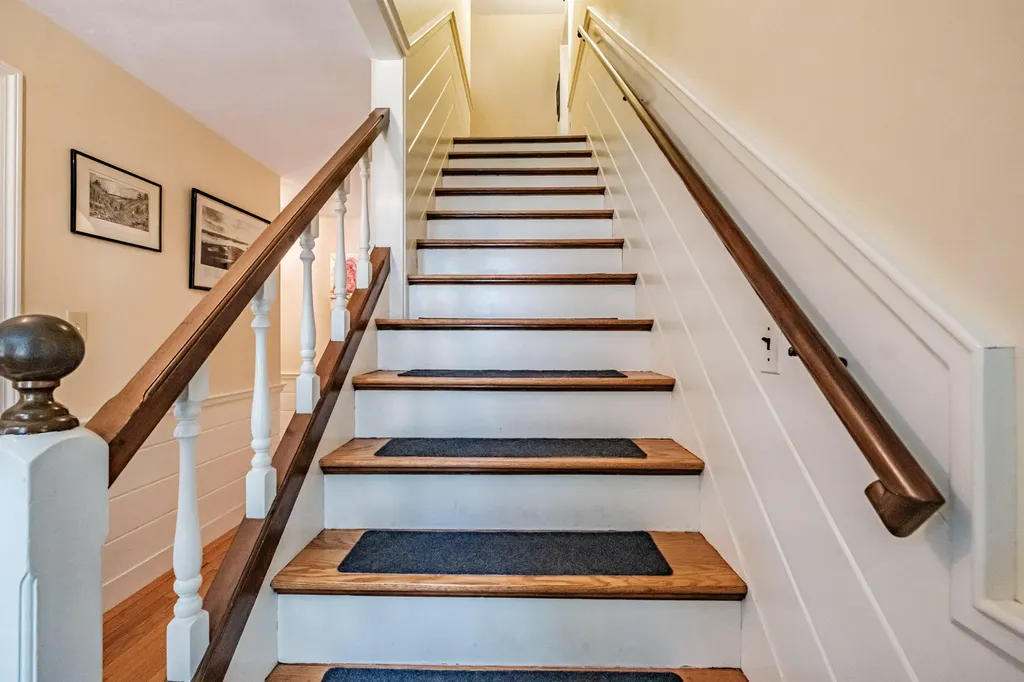 13 Glenhaven Circle W Saco ME 04072