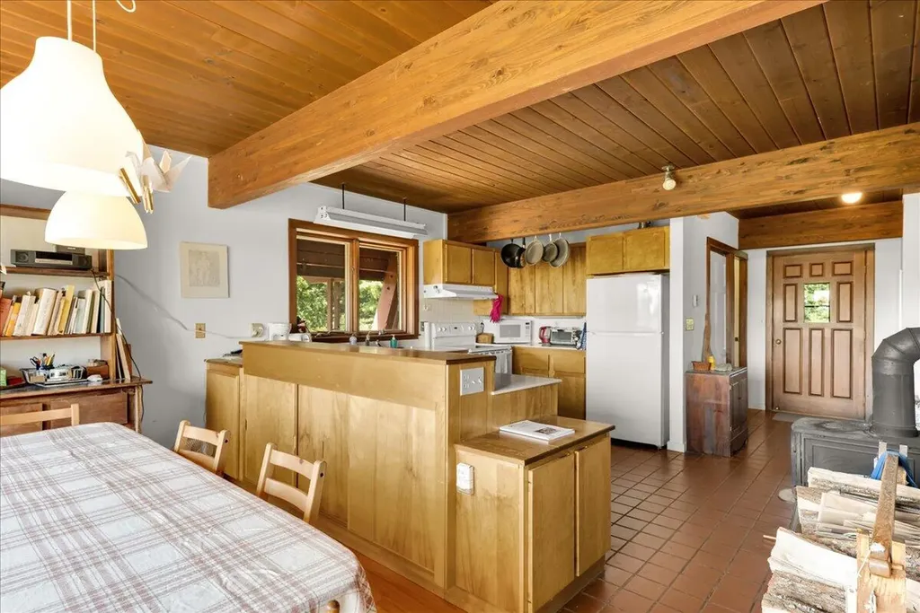 127 Johnson Point Road Penobscot ME 04476