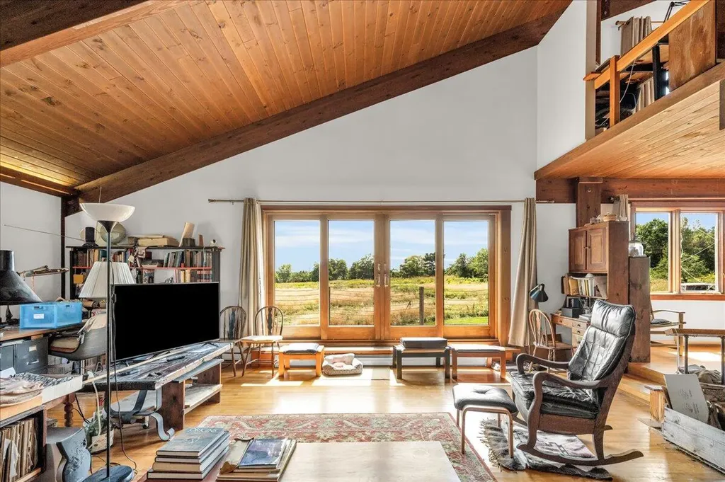 127 Johnson Point Road Penobscot ME 04476