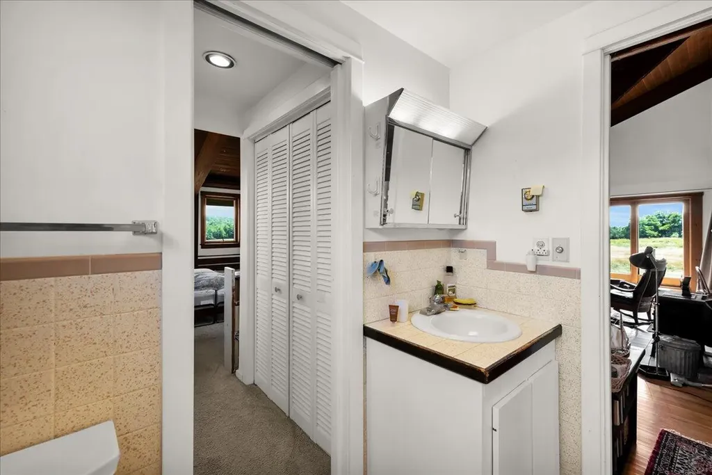 127 Johnson Point Road Penobscot ME 04476