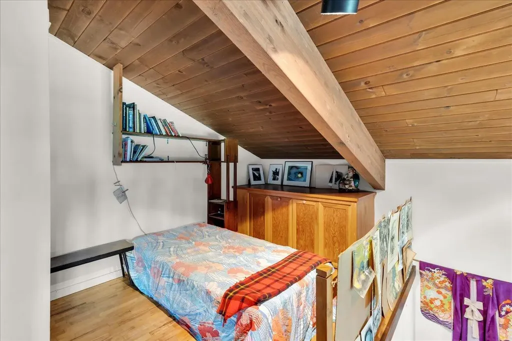 127 Johnson Point Road Penobscot ME 04476
