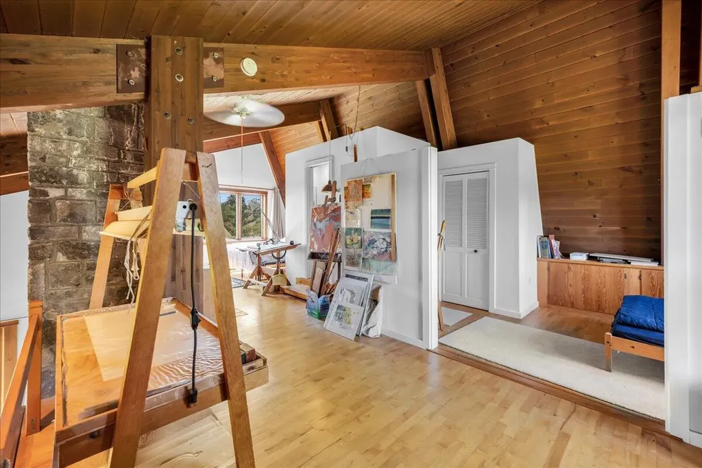 127 Johnson Point Road Penobscot ME 04476