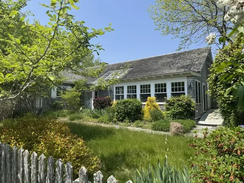 36 Wiegand Place Deer Isle ME 04650