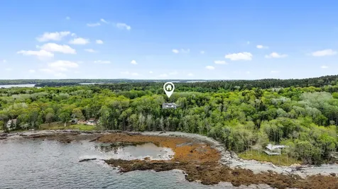 36 Wiegand Place Deer Isle ME 04650