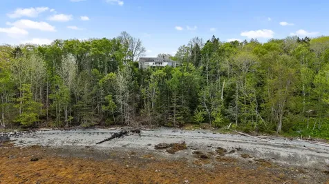 36 Wiegand Place Deer Isle ME 04650