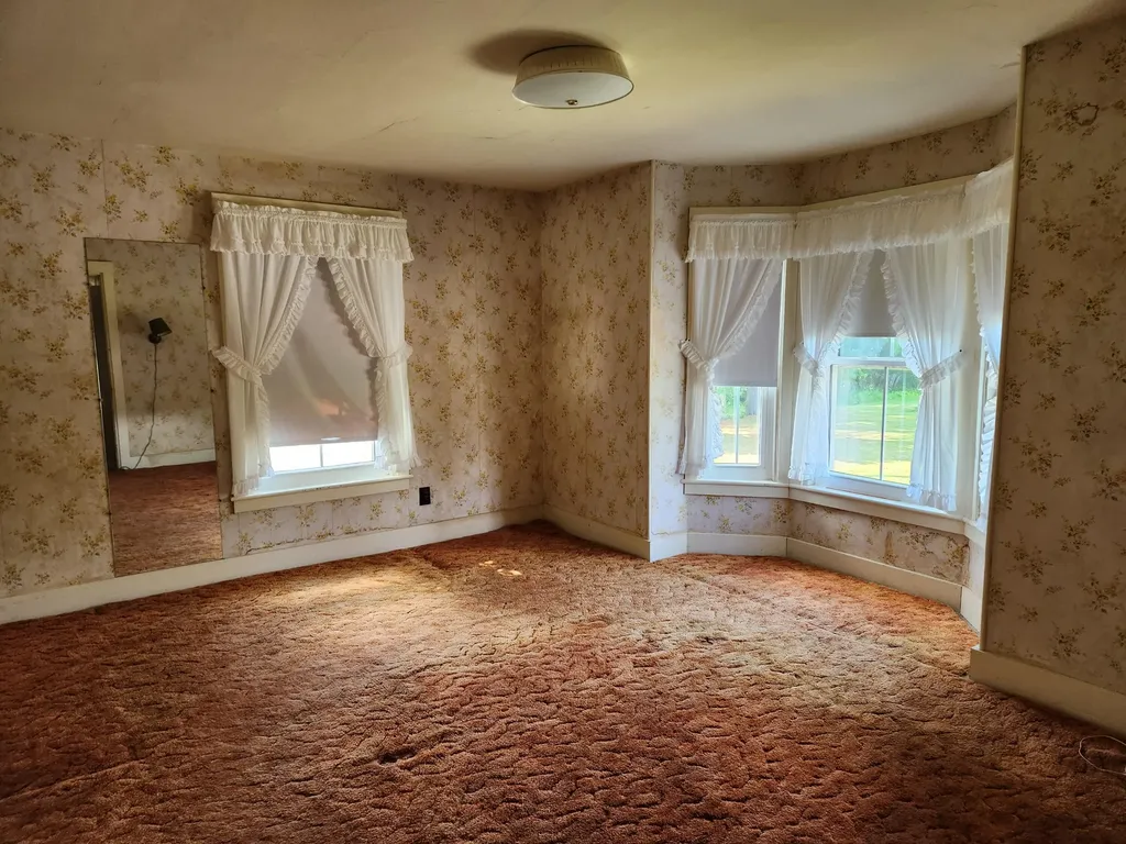 217 Waldoboro Road Jefferson ME 04348
