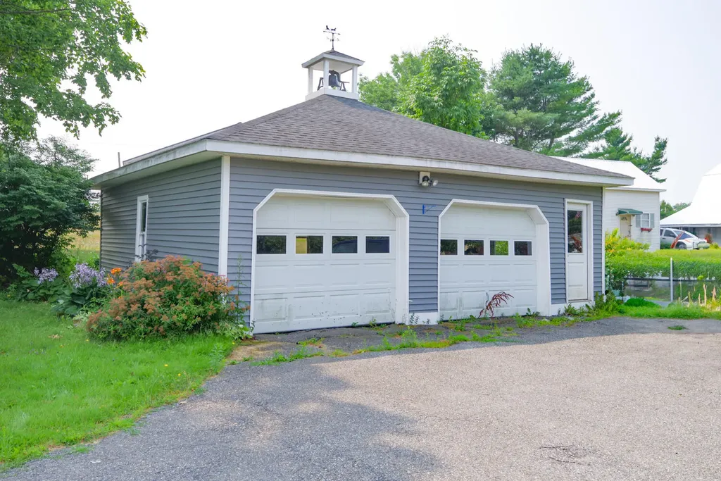 17 Main Street Albion ME 04910