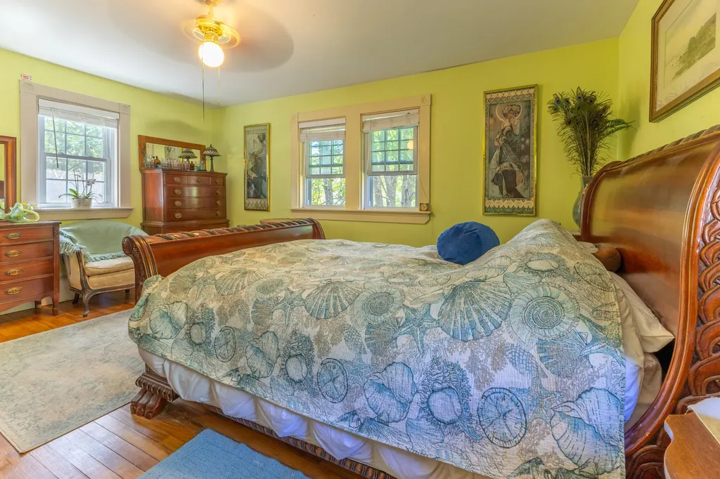 133 N Sedgwick Road Sedgwick ME 04676