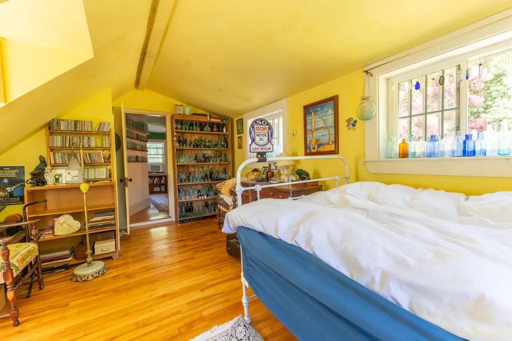 133 N Sedgwick Road Sedgwick ME 04676