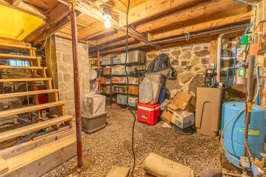133 N Sedgwick Road Sedgwick ME 04676
