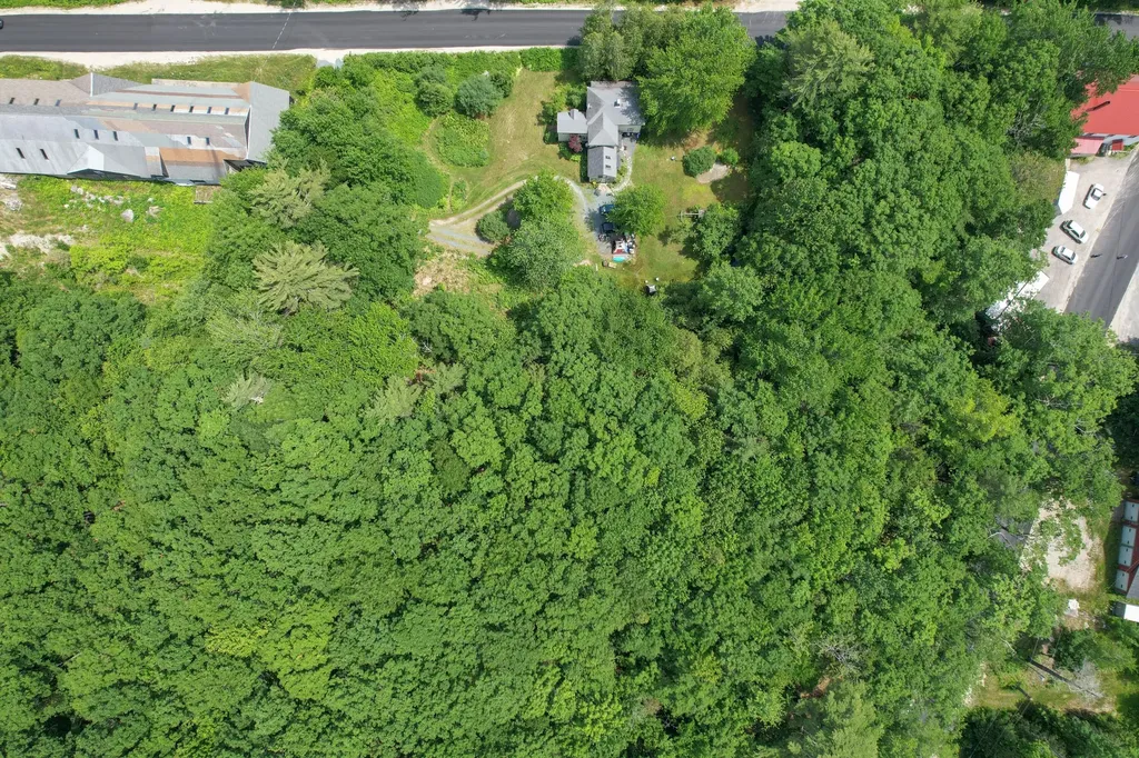 133 N Sedgwick Road Sedgwick ME 04676