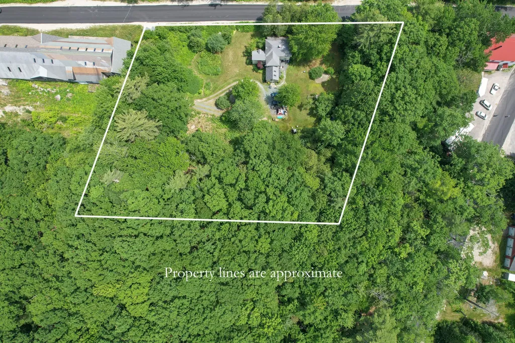 133 N Sedgwick Road Sedgwick ME 04676