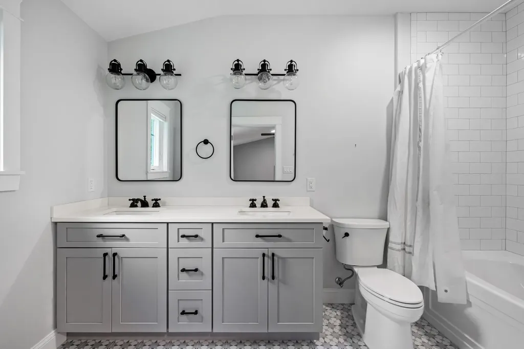 11 Harbor Drive Kennebunkport ME 04046