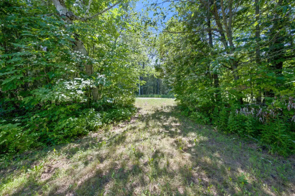 1149 Avenue Road Exeter ME 04435