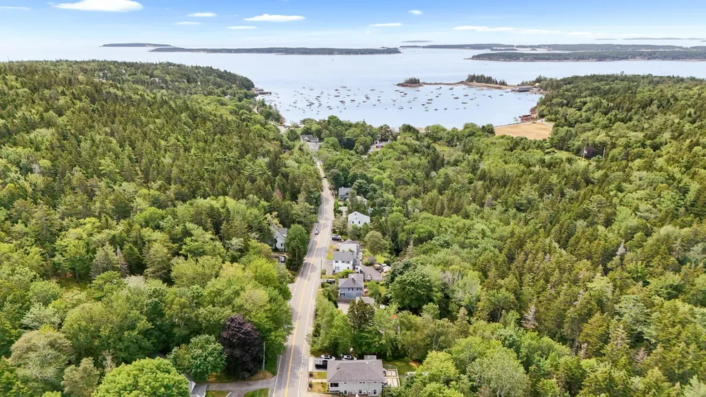38 Main St - Seal Harbor Street Mount Desert ME 04675