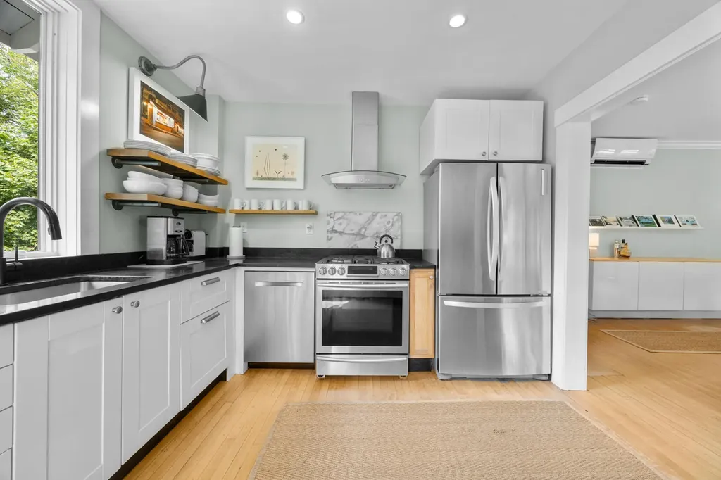 38 Main St - Seal Harbor Street Mount Desert ME 04675
