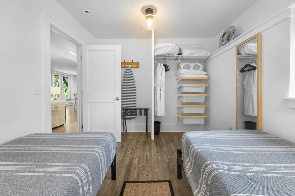 38 Main St - Seal Harbor Street Mount Desert ME 04675