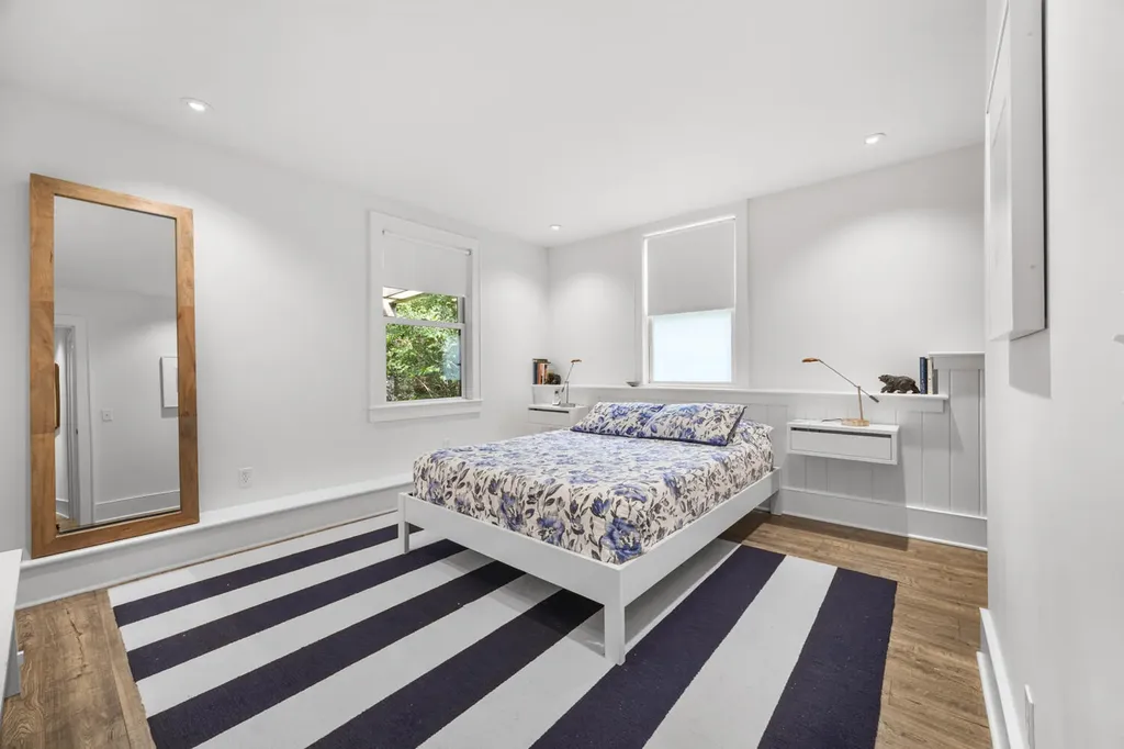 38 Main St - Seal Harbor Street Mount Desert ME 04675