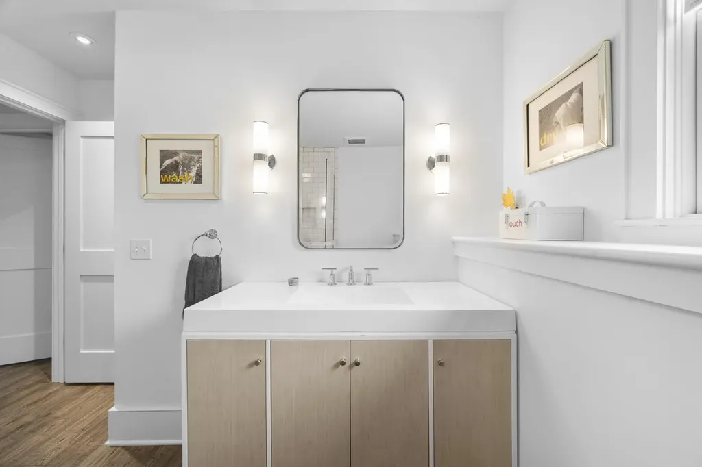 38 Main St - Seal Harbor Street Mount Desert ME 04675