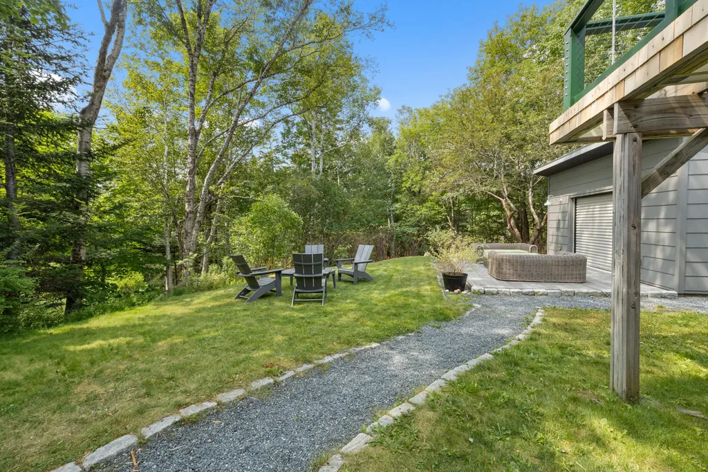 38 Main St - Seal Harbor Street Mount Desert ME 04675