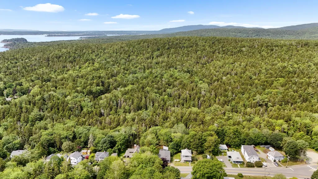 38 Main St - Seal Harbor Street Mount Desert ME 04675