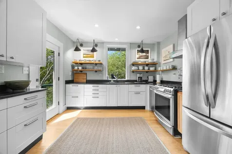 38 Main St - Seal Harbor Street Mount Desert ME 04675