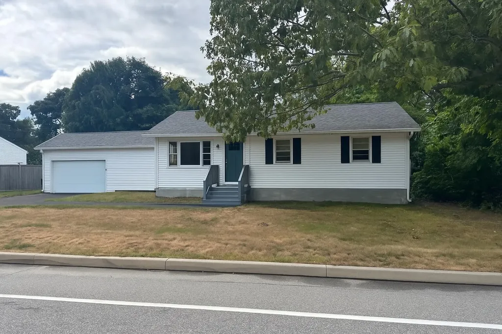 296 Granite Street Biddeford ME 04005