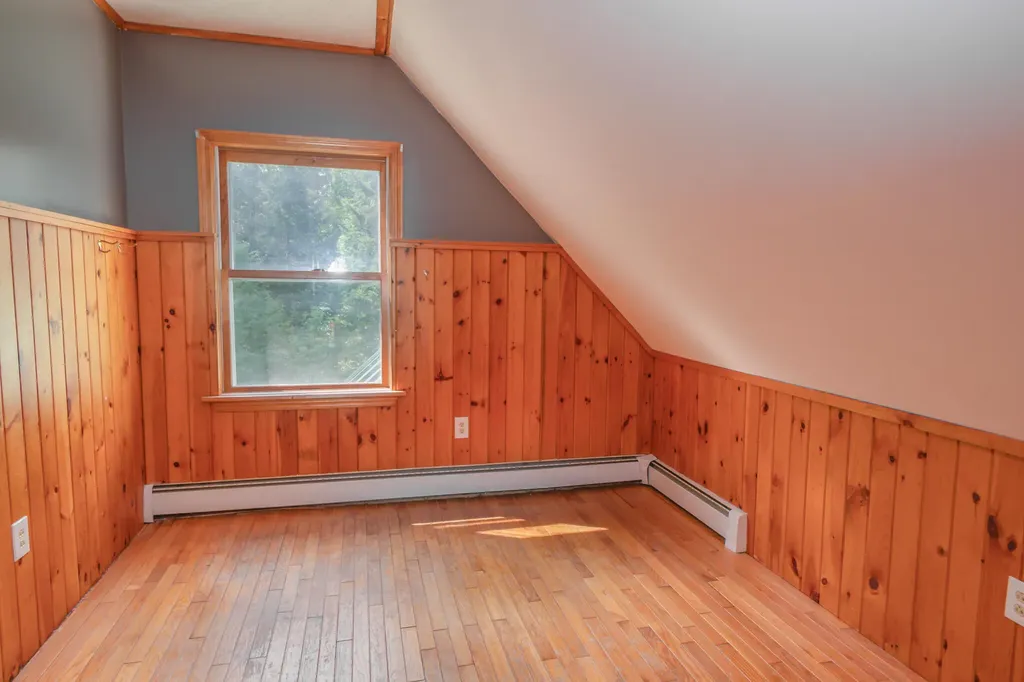 27 Peabody Road Eustis ME 04936
