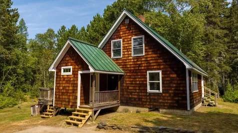 27 Peabody Road Eustis ME 04936