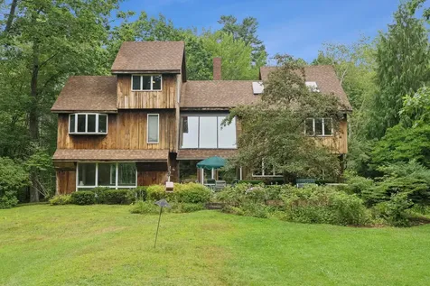 3 Landing Woods Lane Falmouth ME 04105
