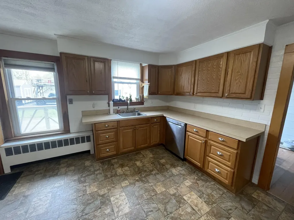 146-148 Lincoln Street Bangor ME 04401