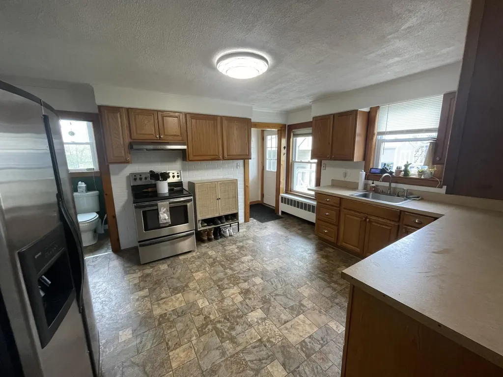 146-148 Lincoln Street Bangor ME 04401
