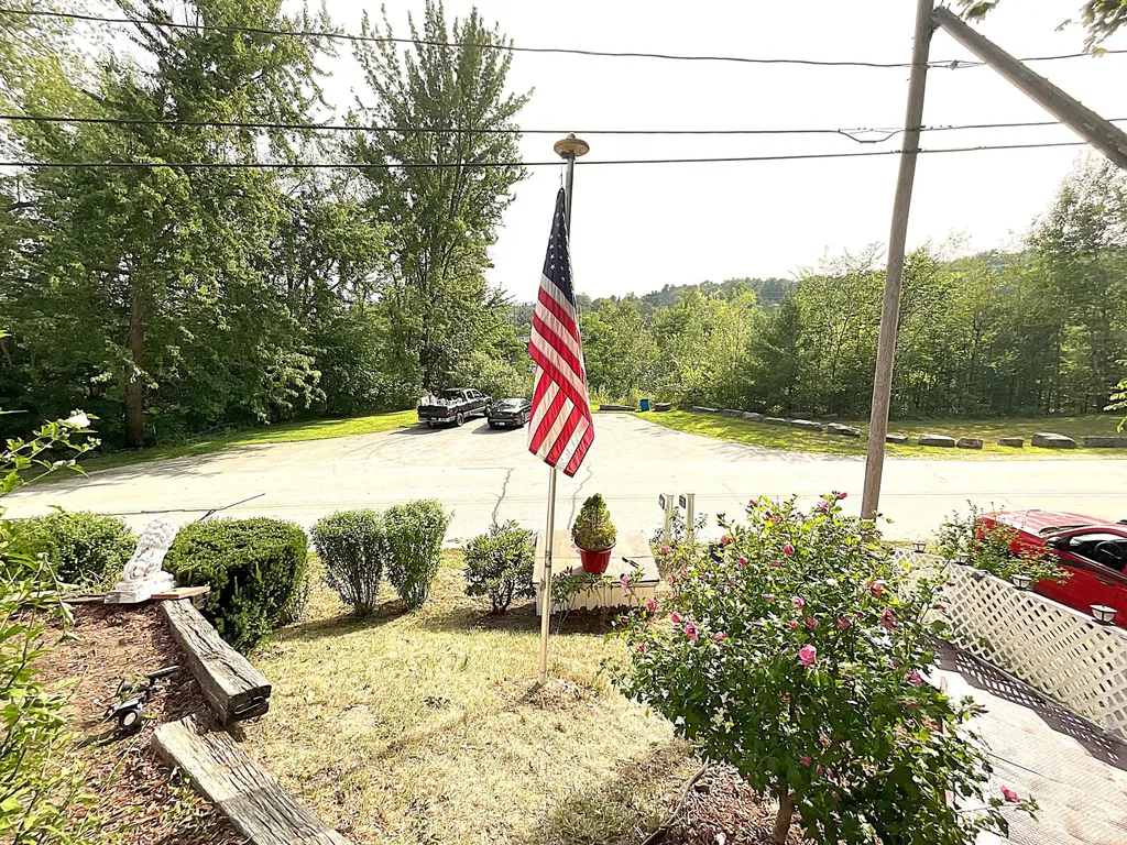 19 Depot Street Buxton ME 04093