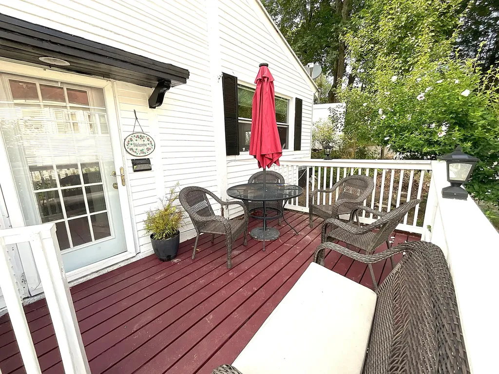 19 Depot Street Buxton ME 04093