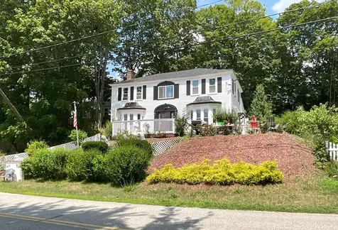 19 Depot Street Buxton ME 04093