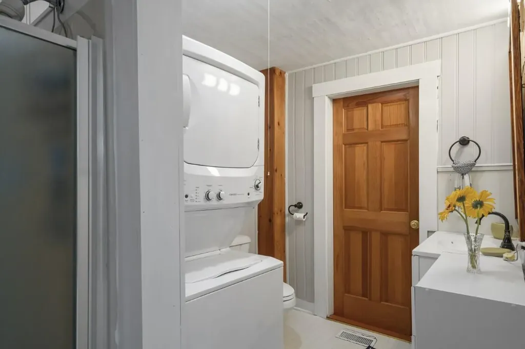 261 Ocean Point Road Boothbay Harbor ME 04538