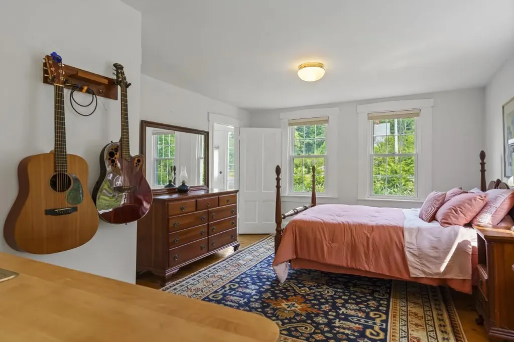 261 Ocean Point Road Boothbay Harbor ME 04538